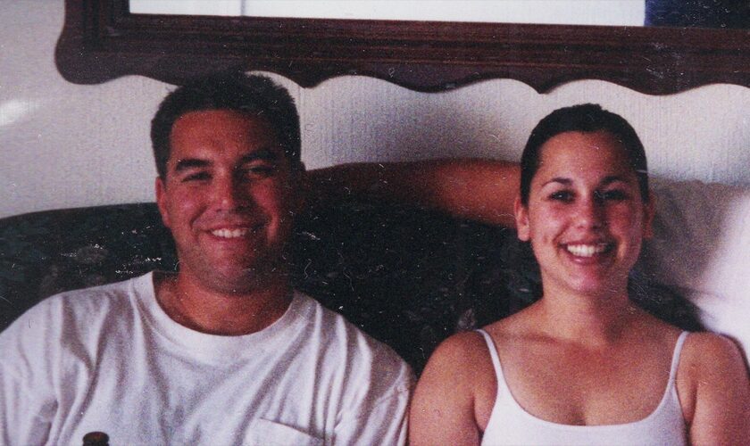 Scott Peterson theorizes that burglars killed wife Laci in first jailhouse interview since arrest 20 years ago