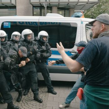 Messerangriff in Solingen: Gewalt bei Demonstrationen in Solingen