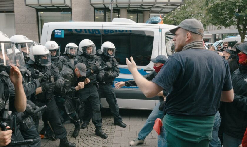 Messerangriff in Solingen: Gewalt bei Demonstrationen in Solingen