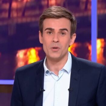 Dans « Télématin » sur France 2, Jean-Baptiste Marteau ne succédera finalement pas à Thomas Sotto