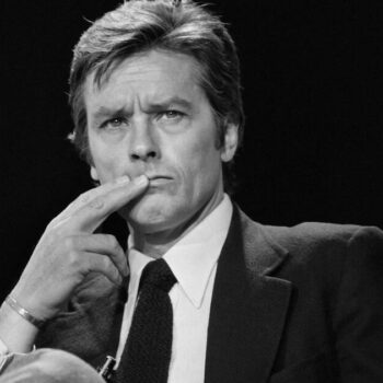 Mort d’Alain Delon : «Icône éternelle», «étoile populaire», «nouvel adieu au XXè siècle»... Pluie d’hommages pour l’acteur