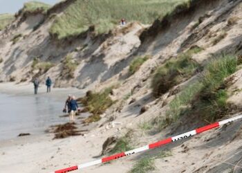 Dänemark: Kinder aus Deutschland im Sand verschüttet