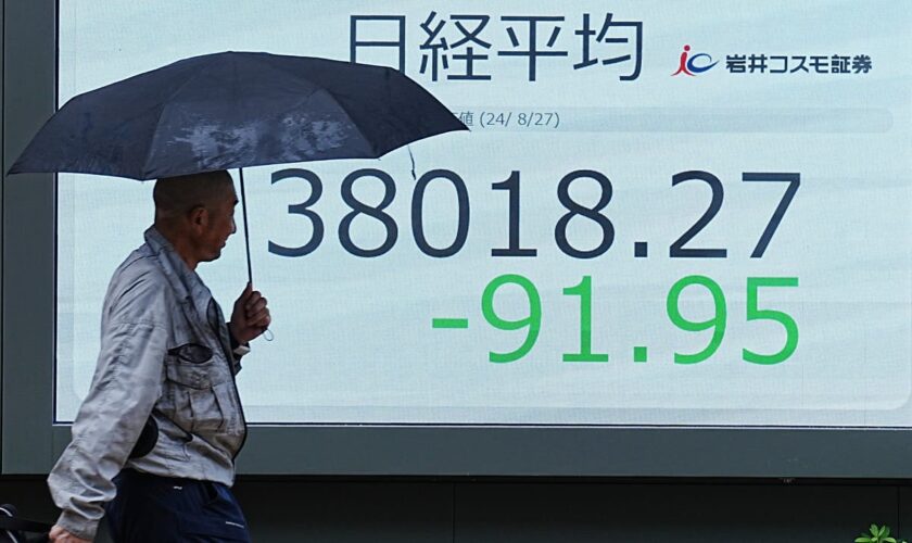 Asian stocks down after Big Tech pulls S&P 500 and Nasdaq lower