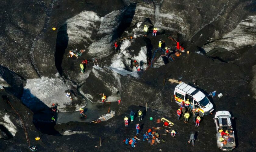 Keine weiteren Vermissten – Suchaktion nach Einsturz einer Eishöhle eingestellt