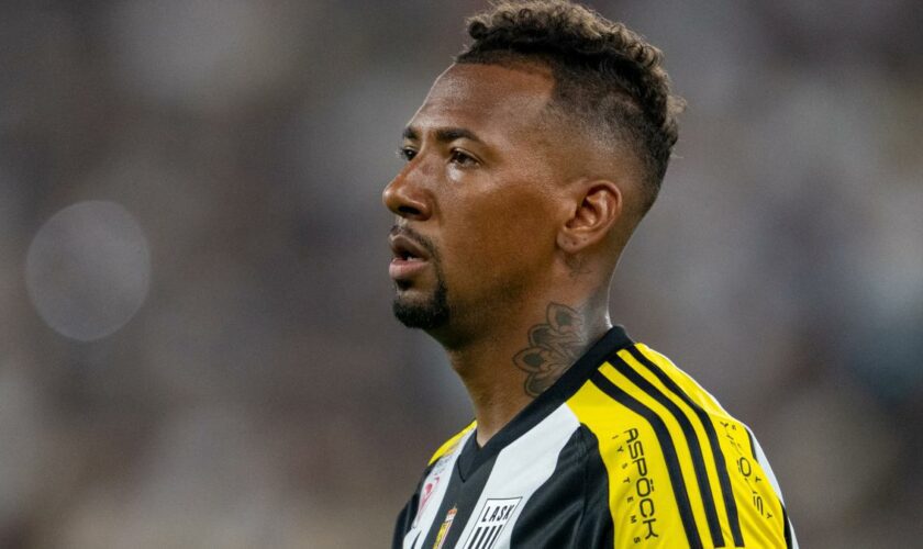 In seinen ersten Spielen in Österreich wird Boateng ausgepfiffen