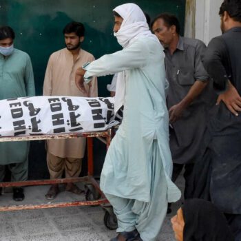 Pakistan : des “attaques massives” font des dizaines de morts au Baloutchistan