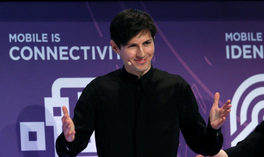 Telegram : à l'issue de sa garde à vue, Pavel Durov déféré devant un juge