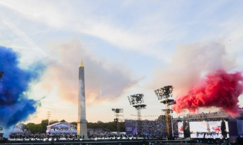 Auf dem Place de la Concorde findet die Eröffnungszeremonie statt. Foto: Julian Stratenschulte/dpa