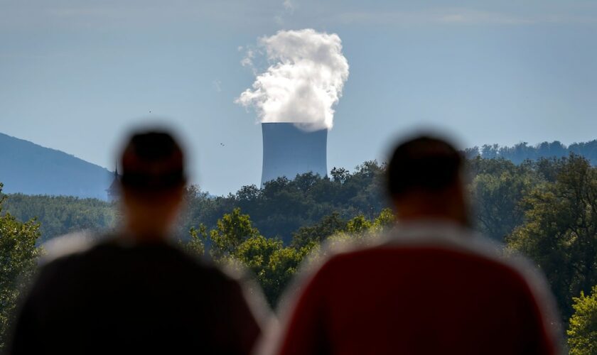 Vue de la centrale nucléaire de Gösgen, près de Aaarau en Suisse