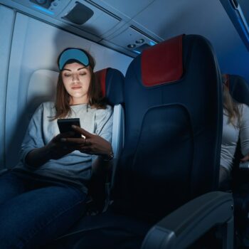 Pour bien dormir dans un avion, suivez ces quelques règles