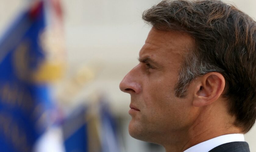 Emmanuel Macron lors du 80e anniversaire de la préfecture de police de Paris, le 12 août 2024.