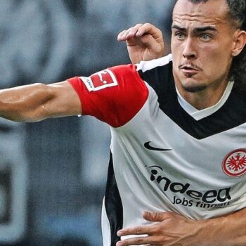 Eintracht-Profi Theate: „Kann im Tor stehen, wenn ich gebraucht werde“