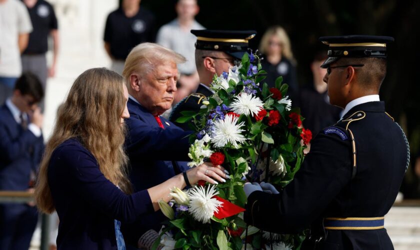 Democrats pressing Arlington National Cemetery to release log report into Trump photo-op scandal