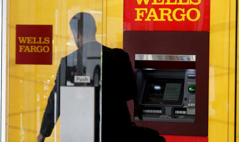 Etats-Unis : une employée de la banque Wells Fargo retrouvée morte à son bureau que quatre jours plus tard