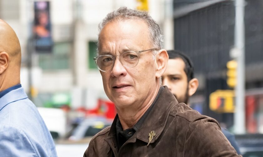 Tom Hanks issues warning about AI ads for 'wonder drugs': 'Do not be swindled''