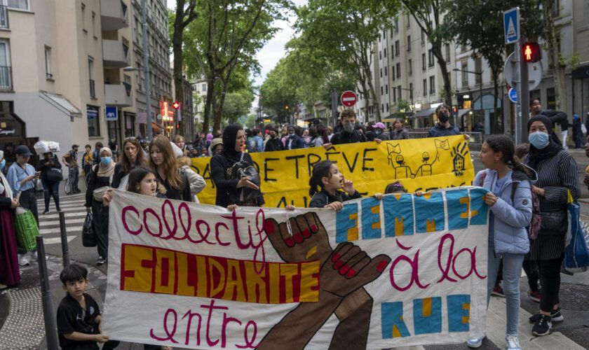 Bébés à la rue : la Métropole de Lyon reprend les prises en charge des mères sans abri après plusieurs semaines de suspension