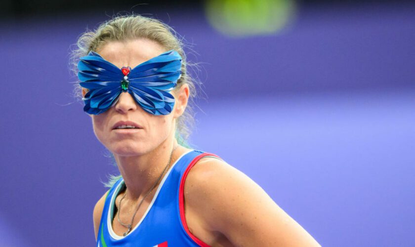 Jeux paralympiques 2024 : Arjola Dedaj concourt avec des masques incroyables et a tout donné à Paris