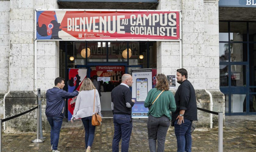 « Exit Bernard Cazeneuve » : à l’université d’été du PS, l’union de la gauche continue de convaincre