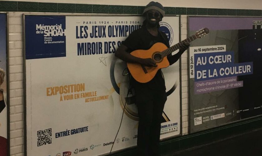 «C’est une belle surprise !» : les visiteurs des Jeux olympiques conquis par les musiciens du métro parisien