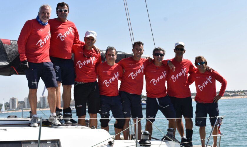 El «Brujo» ganó la Semana Náutica de El Puerto de Santa María