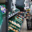 El INE revela que la rebaja del IVA del Gobierno apenas influye ya en la desescalada de la inflación de los alimentos básicos