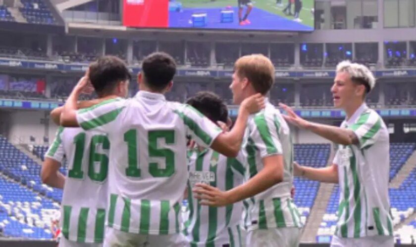 El golazo de Morante en la final de la Supercopa de México