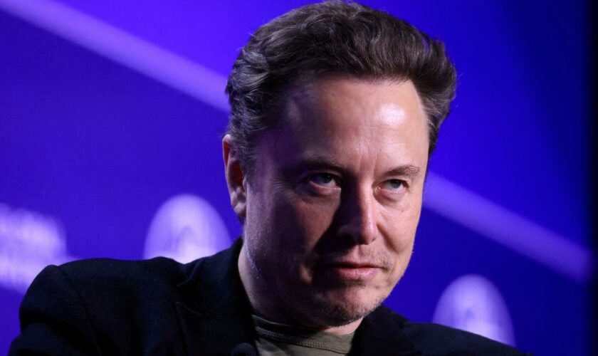 Elon Musk affirme que son interview avec Donald Trump sur X est perturbée par une cyberattaque «massive»