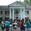 Elvis Presley: Woman charged over scheme to steal Graceland