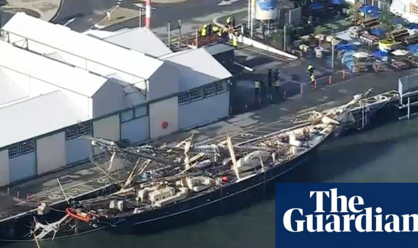 Famous tall ship Leeuwin dismasted in container ship crash off Fremantle