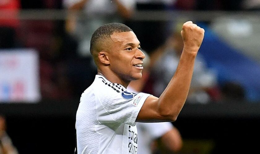 Foot : un but et déjà un titre pour Kylian Mbappé, qui frappe très fort avec le Real Madrid