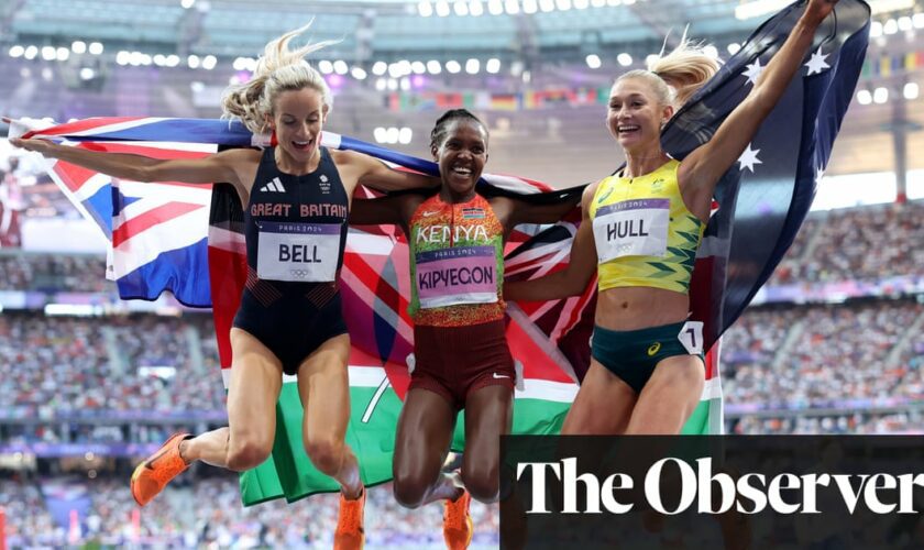 Georgia Bell leads rush of medals as Team GB enjoy super Saturday