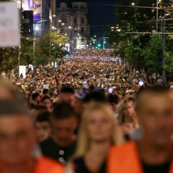 Geplanter Lithium-Abbau treibt Serben weiter auf die Straße