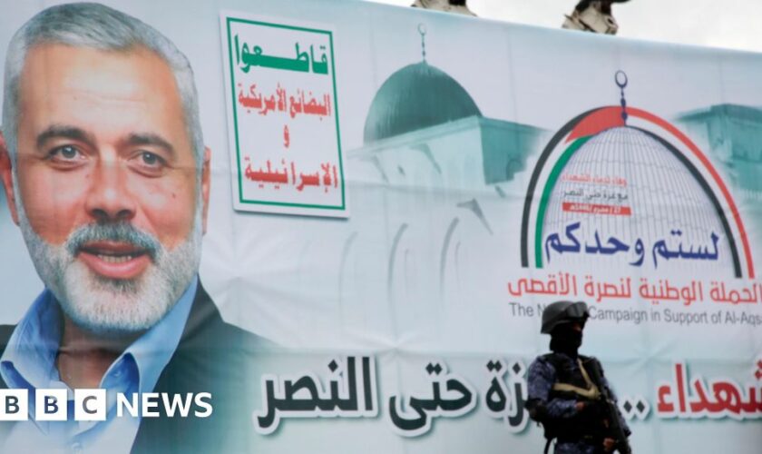 Iran says Hamas leader killed from close range