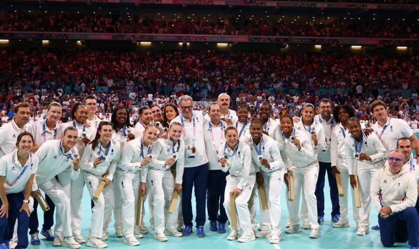 JO – Handball (F) : «plus fortes que nous», «une médaille magnifique quand même» : les Bleues déçues, pas abattues