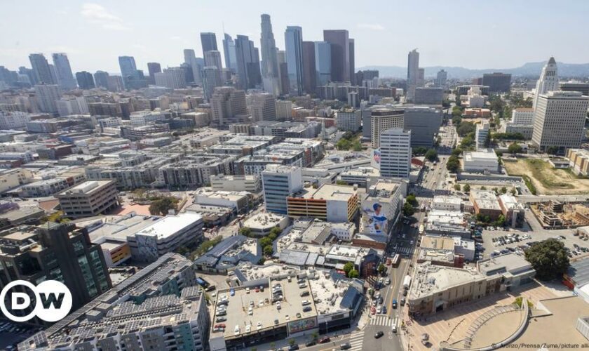 Los Angeles hit by 4.4 magnitude earthquake