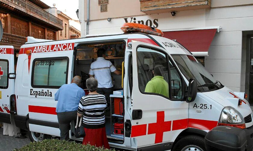 Los bomberos encuentran el cadáver de una mujer con signos de violencia al apagar un incendio en un piso de Valladolid