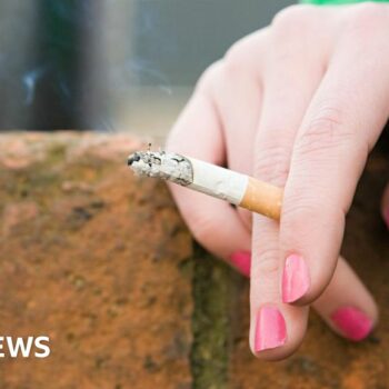 Ministers consider tighter outdoor smoking rules