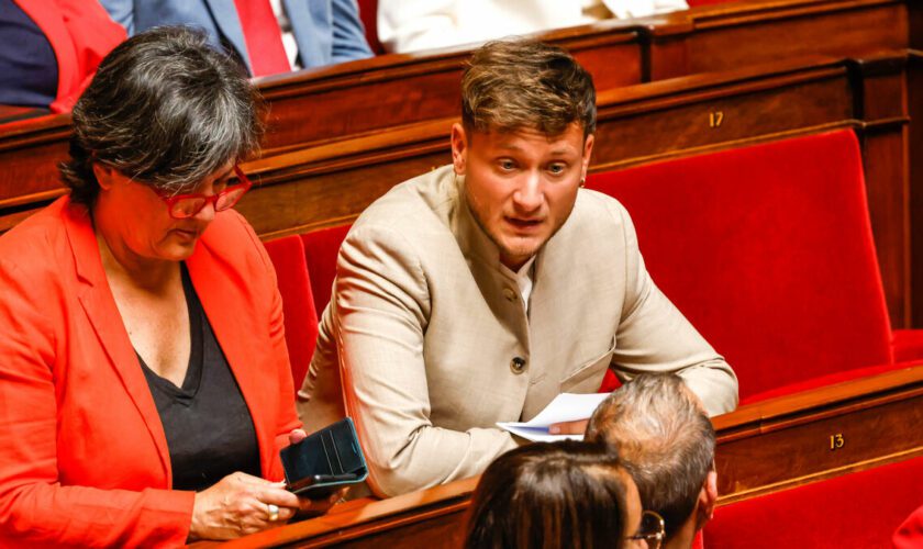 « Mode Jeune Garde activé » : un député NFP au Royaume-Uni pour « soutenir les antifascistes » face à l’extrême droite