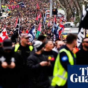 More than 10,000 CFMEU workers walk off sites to protest across Australia