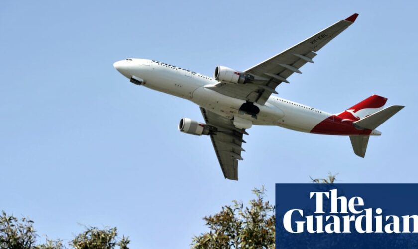 New Australian aviation regulators will oversee airline ticket refunds and noise complaints