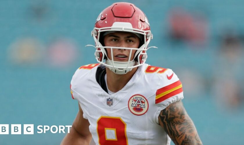 Louis Rees-Zammit playing for Kansas City Chiefs in a pre-season game at Jacksonville Jaguars