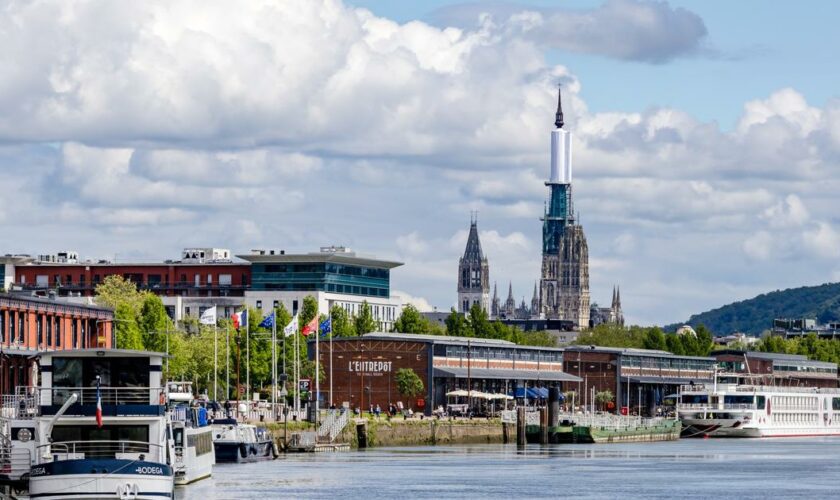 Rouen, plaisir fleuve pour la Solitaire du Figaro