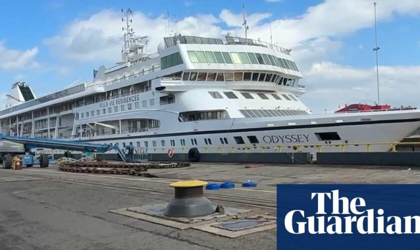 Round-the-world cruise delay keeps passengers in Belfast for three months