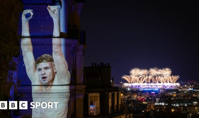 General view of Stade de France during the closing ceremony