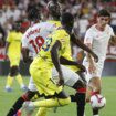 Sevilla - Villarreal, las notas de los jugadores: Lukebakio y Saúl tiran del carro, pero no es suficiente