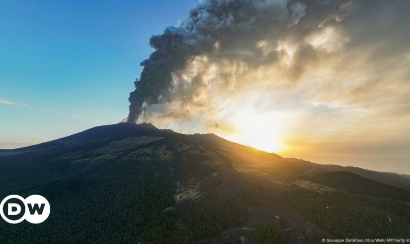 Sicily's Mount Etna erupts, closing Catania airport