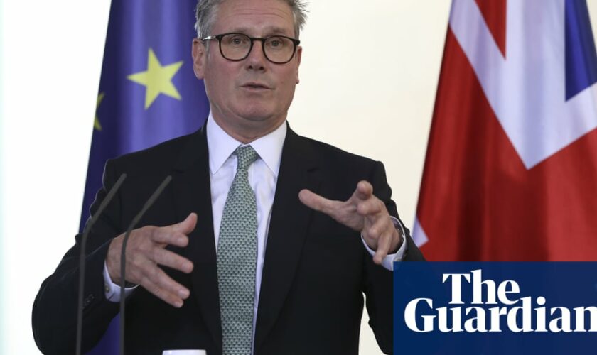 Starmer promises ‘project of hope’ in UK amid concern about rise of far right