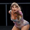 Taylor Swift returns to stage after foiled terror plot