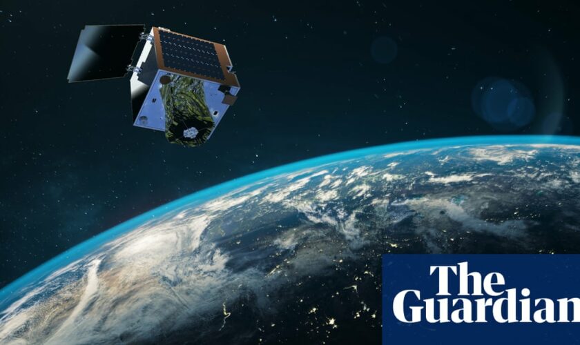 UK launches its first Earth-imaging military satellite