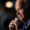 Ukraine : Biden annonce une nouvelle aide militaire à Kiev, après un appel avec Zelensky